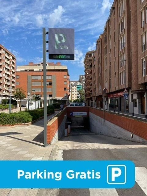 Apartamentos4U Tudela Centro - Parking Incluido Eksteriør billede