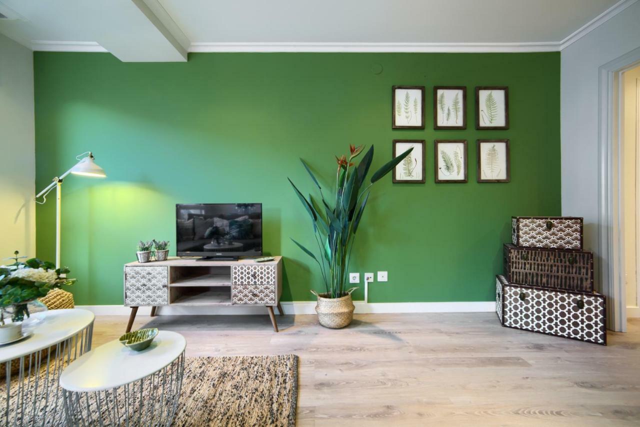 Apartamentos4U Tudela Centro - Parking Incluido Eksteriør billede