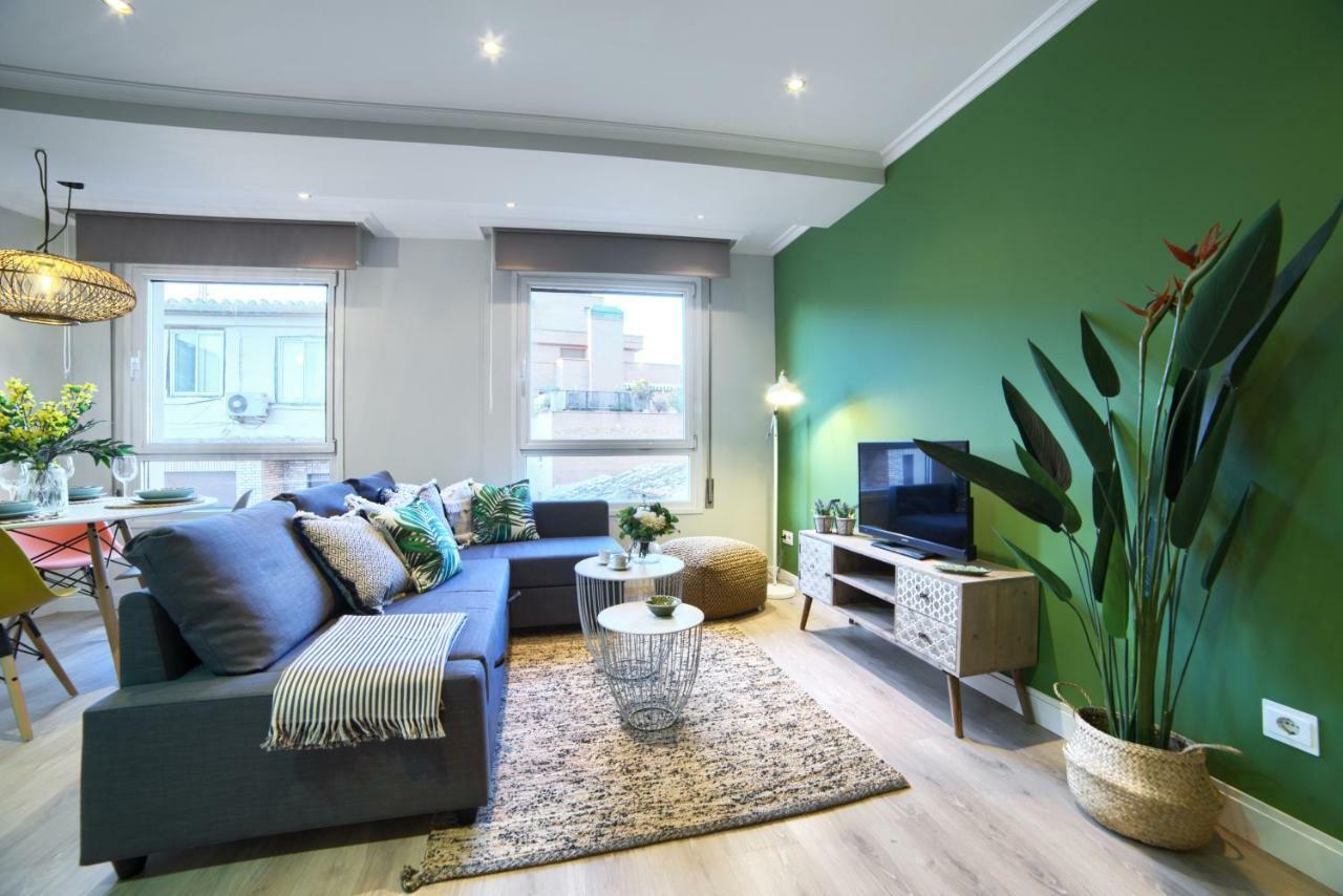 Apartamentos4U Tudela Centro - Parking Incluido Eksteriør billede